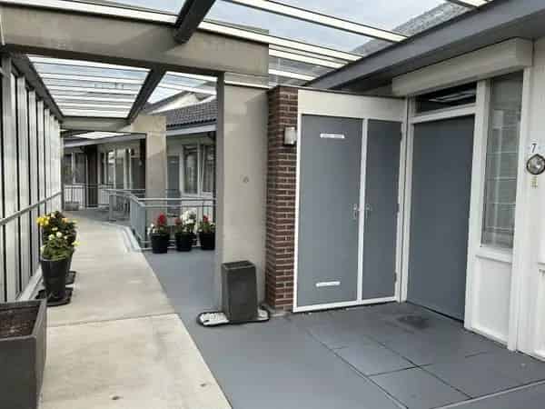 Luxe Penthouse 160m2 te huur in Residentie Oranjestaete
