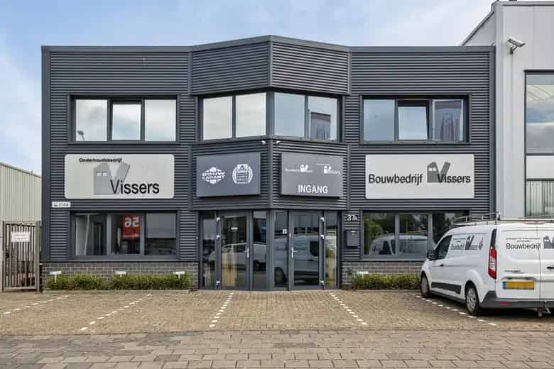 165m2 Kantoorruimte te Huur Den Bosch