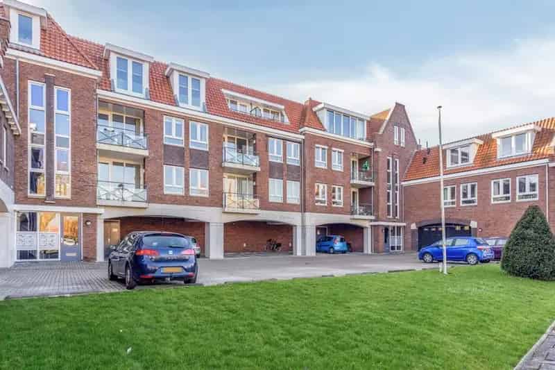Appartement Leeuwarden Centrum 2 Slaapkamers Balkon Parkeerplaats