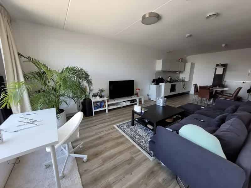 Ruim Gemeubileerd Appartement nabij Rijnhaven - 3,5 weken