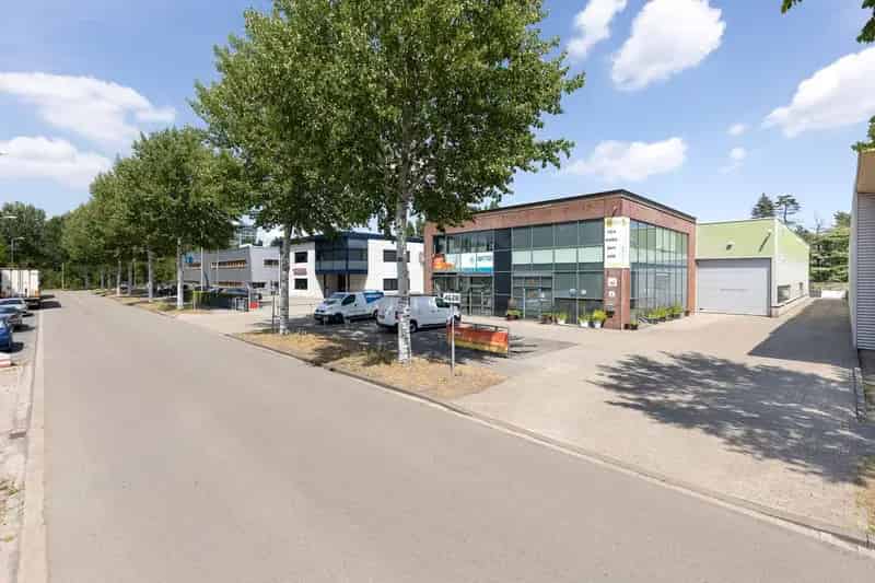 Bedrijfshal Eindhoven 680m² te huur Kapelbeemd