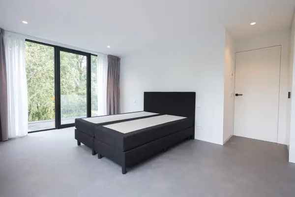 Moderne Villa Amsterdam 6 slaapkamers 4 badkamers te huur