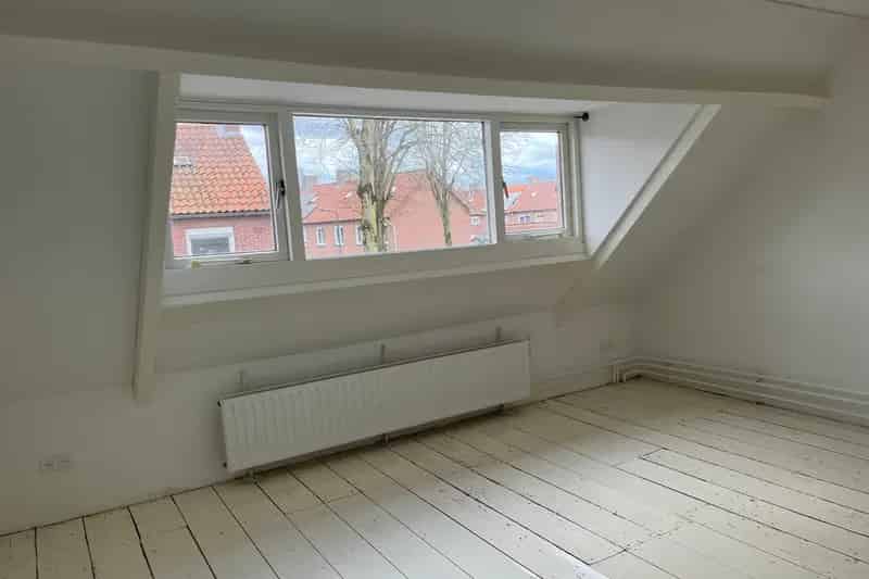 Huis te koop Breda Ginneken 2 slaapkamers ruime tuin