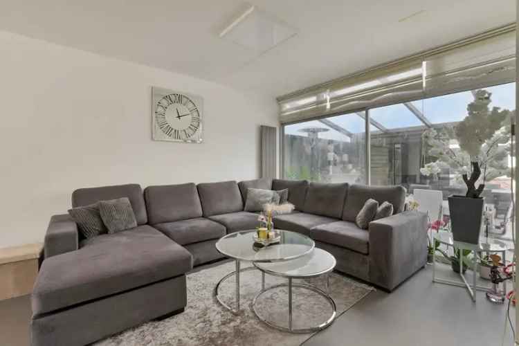 Hoekwoning te koop Kogerveld Zaandam 131m
		