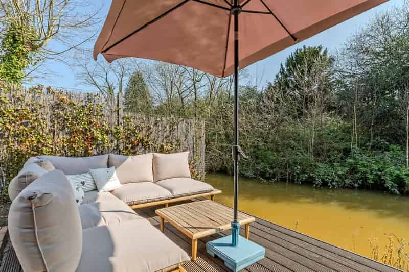 Moderne Tussenwoning Aan Het Water Tilburg