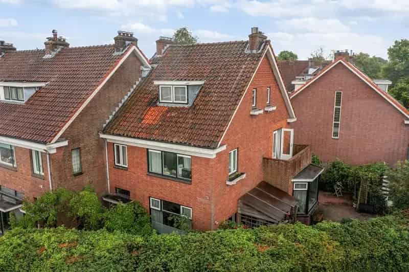 Hoekwoning Delft Centrum 168m2 Tuin 10 Zonnepanelen