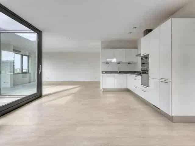 Luxe appartement aan het water te huur