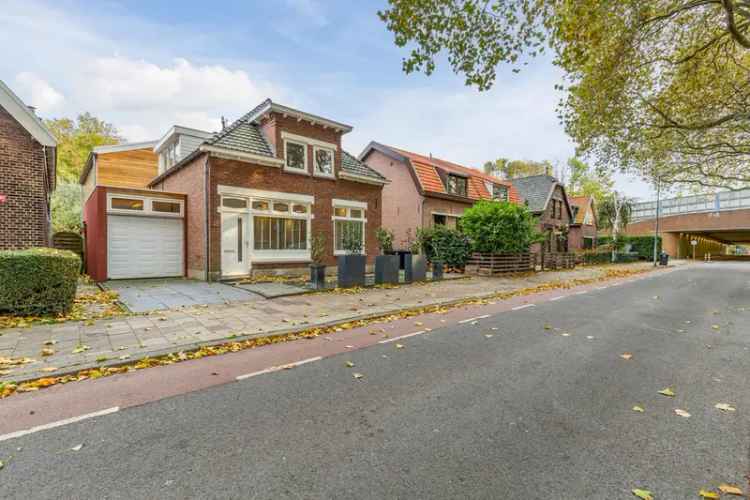 Eengezinswoning Te Koop in Rotterdam, Zuid-Holland