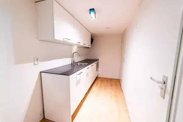 Ruim Appartement Oosterhamrikkade Moderne Keuken Slaapkamer