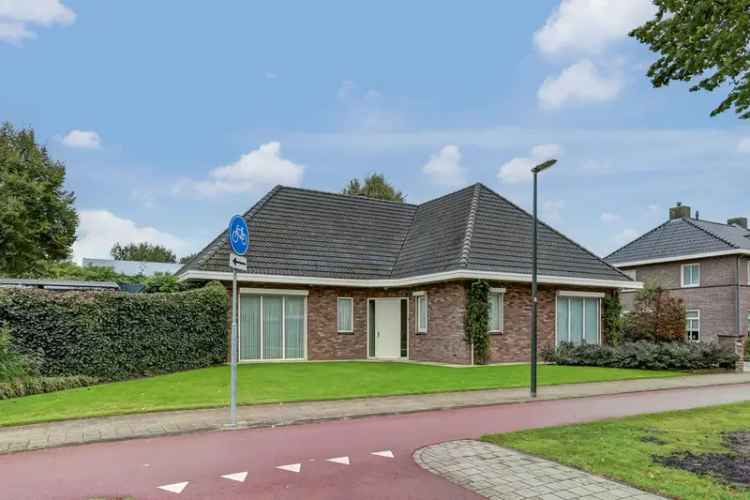 Zeer ruime vrijstaande woning Gozelinusbocht 286m2 4 slaapkamers