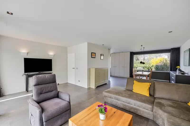 Moderne 2-onder-1-kapwoning te koop in Scherpenzeel