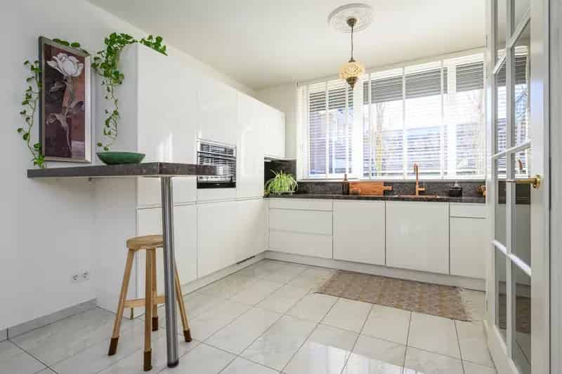 Luxe 2-onder-1-kapwoning Almere Buiten
