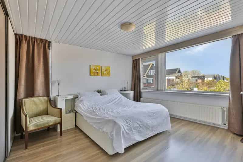 Ruime Hoekwoning Dongen 4 Slaapkamers Garage Tuin