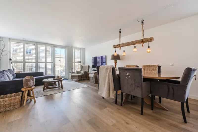 Gezinswoning Rijnsburg 4 slaapkamers moderne keuken tuin