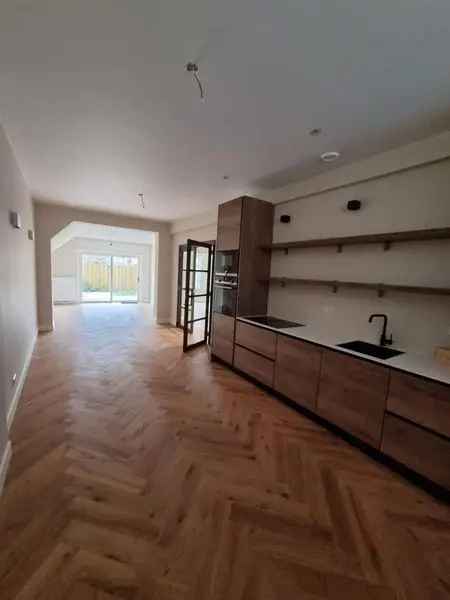 Appartement Te Huur in Den Haag, Zuid-Holland