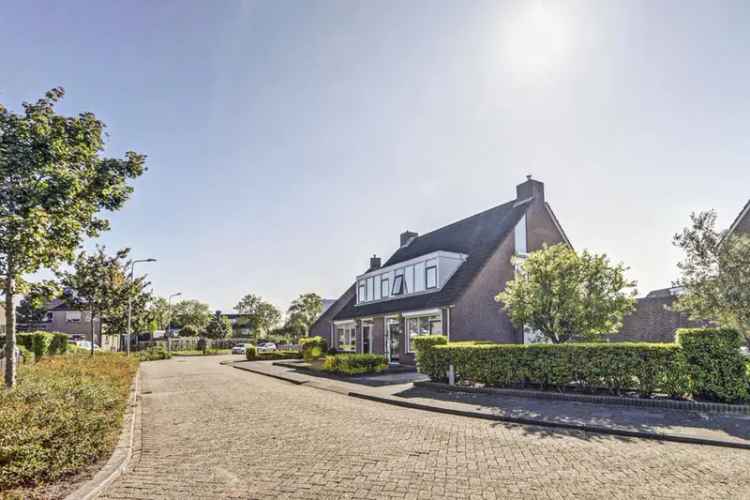 Twee Onder Een Kapwoning Zierikzee 3 Slaapkamers Garage Diepe Tuin