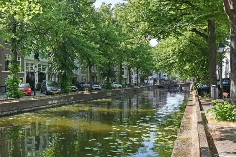 Grachtenpand Den Haag 3 slaapkamers Luxe Renovatie