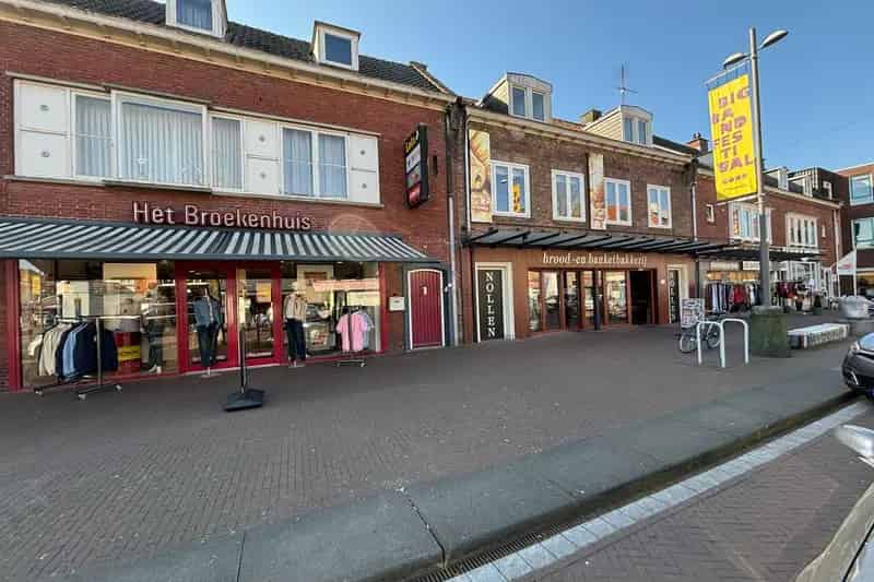 Belegging Goor: Verhuurde Winkelruimte en Bovenwoning