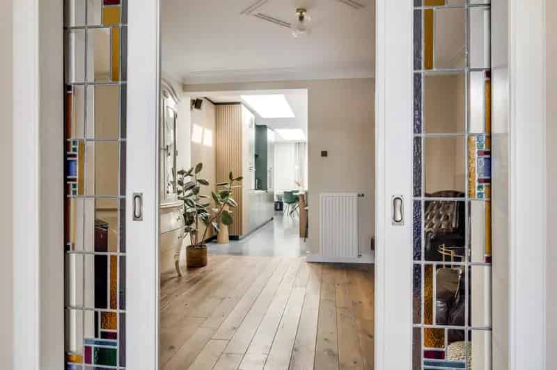 Jaren 30 woning 174m2 moderne luxe 3 slaapkamers 45m2 bijgebouw
