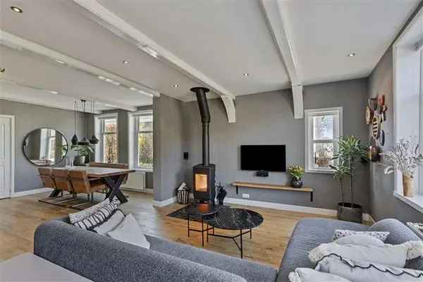 Tweekapper Hoogkarspel Luxe Keuken Badkamer Tuin Aan Het Water