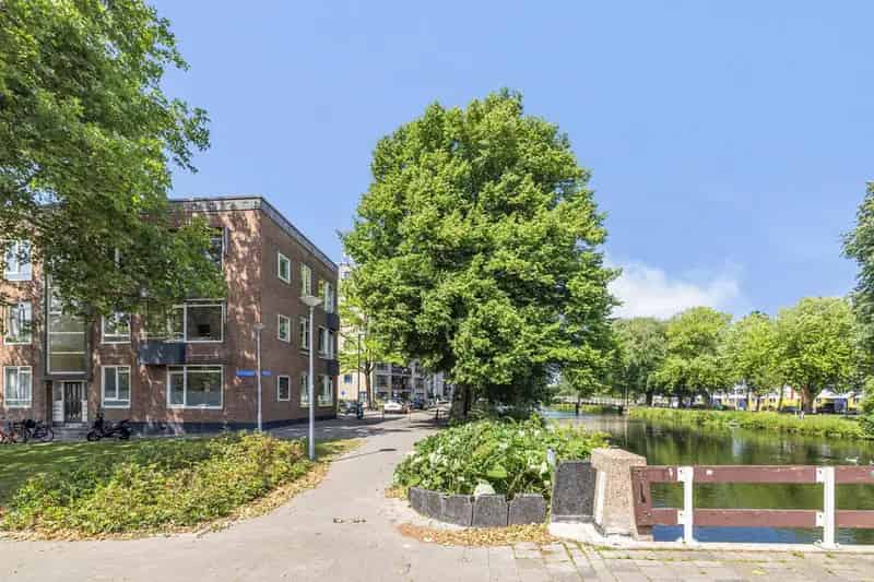 Lichtrijk appartement Kralingen 79m2 Balkon Tuin Berging
