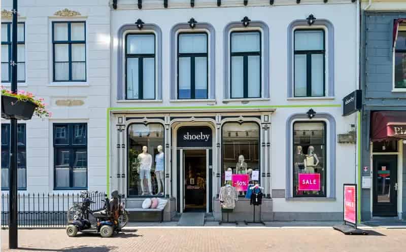 Bedrijfshal Vianen te koop: Transformatie naar appartementen