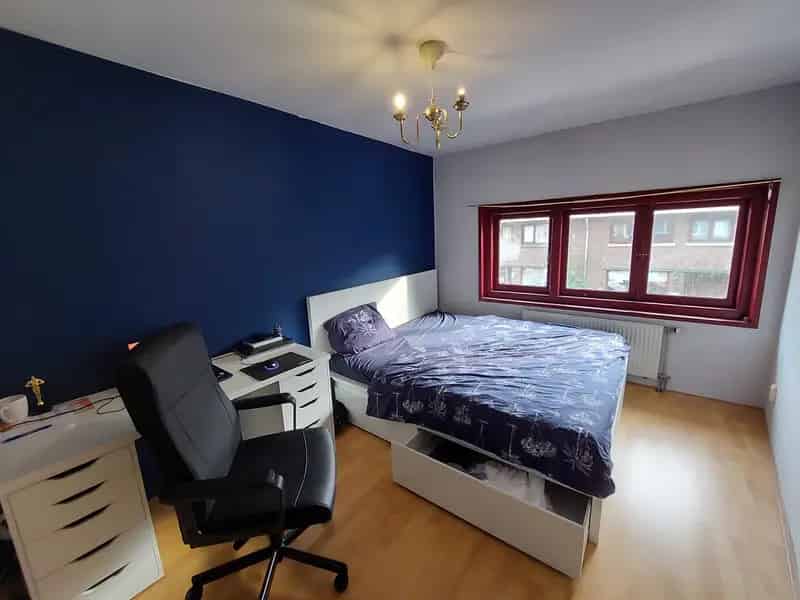 Kamer Den Haag 17m2 Studenten Stagairs 10min HS