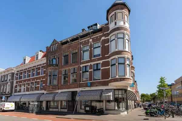 Te Huur: Ruim 3-laags Bovenhuis Archipelbuurt 4 Slaapkamers Dakterras