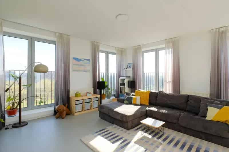 Appartement Amsterdam: Ruim Maisonette met Dakterras en Parkeerplaats