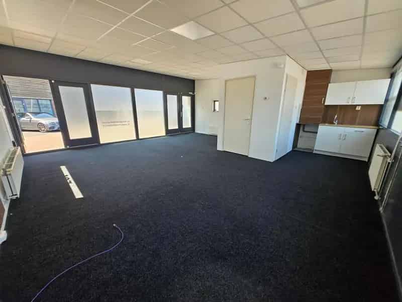 Kantoor te huur Rotterdam Noord-West 50m2 A13