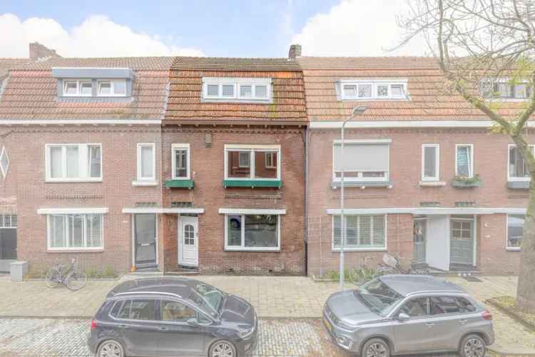 Ruime Tussenwoning 5 Slaapkamers Venlo