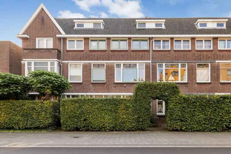 Eengezinswoning Te Koop in Dordrecht, Zuid-Holland