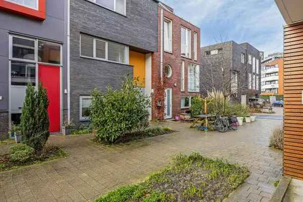 Luxe modern herenhuis Leiden 4 slaapkamers energielabel A+