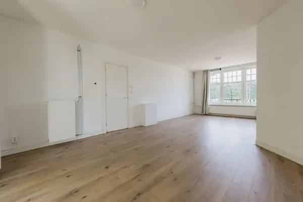 Appartement Adelaarsweg Amsterdam Vogeldorp 96m2