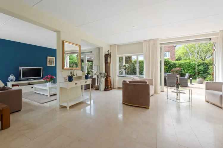 Vrijstaande Villa Hoofddorp 4 Slaapkamers Ruime Tuin 197m2