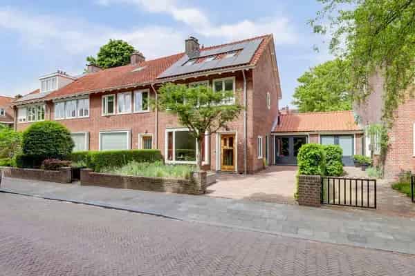 Huis te Huur Veldhoenlaan Voorburg