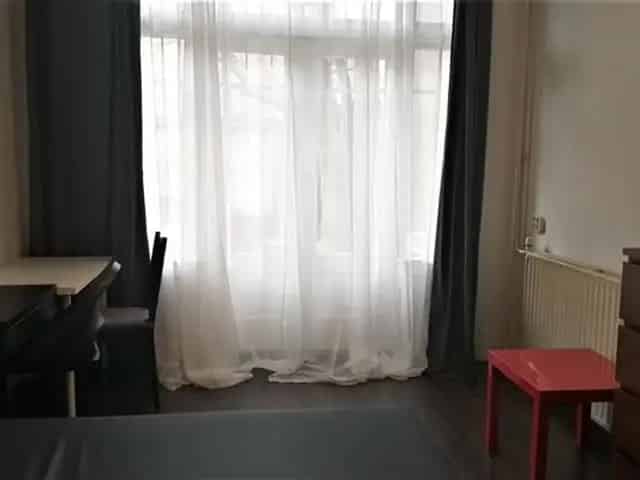 Kamer te huur in Voorburg: Gedeelde woning met tuin en beveiliging