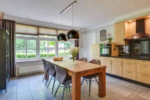 Vrijstaande woning Brandevoort 4 slaapkamers ruime tuin bijgebouw