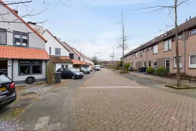 Ruime Hoekwoning 5 Kamers te Huur Maarssen 116m2