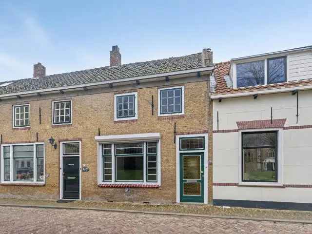 Woning te koop: Ring 49 3247BN Dirksland Vastgoed Nederland