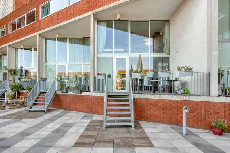 Huis te koop Rotterdam Kabelhof: Luxe woning aan de Maas