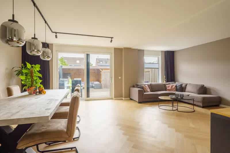 Moderne Twee Onder Een Kapwoning Almere Waterwijk
