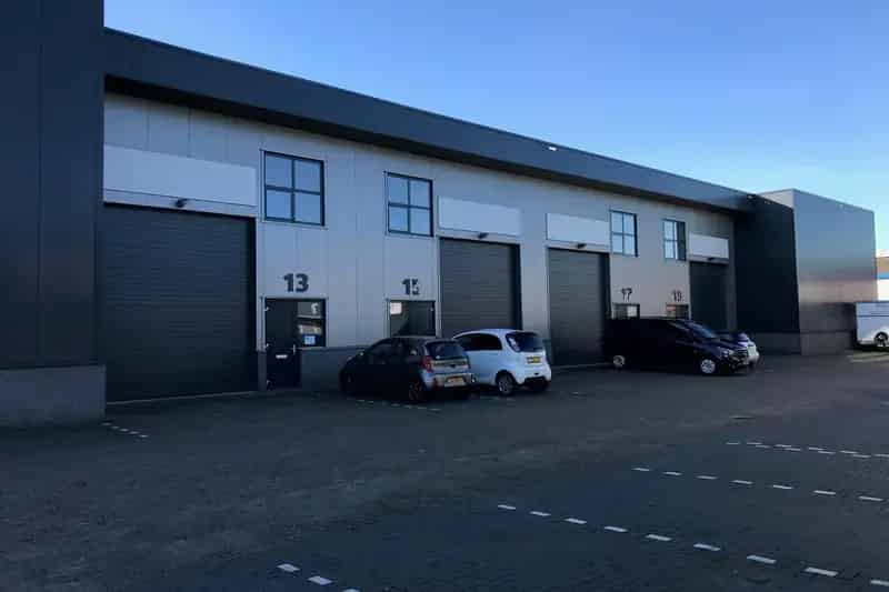Bedrijfshal Dordrecht 114m² te huur Archimedesstraat