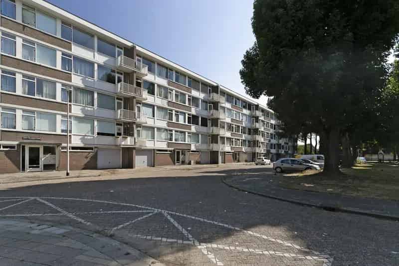 Appartement Te Huur , 37, Abdij van Averbodestraat, Tilburg, Noord-Brabant