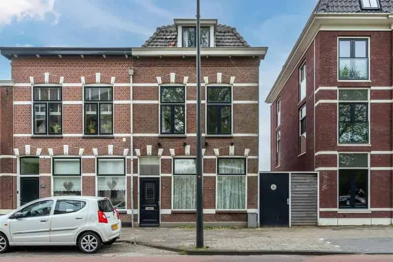 Ruime Hoekwoning Leiden Singel 4 Slaapkamers 2 Badkamers