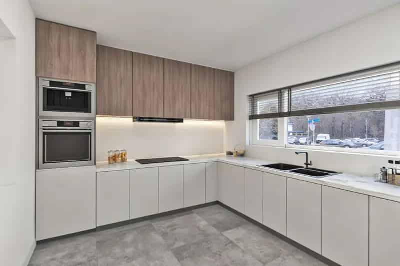 Vrijstaande Semi-bungalow Sint Odiliënberg 4 slaapkamers 2 badkamers