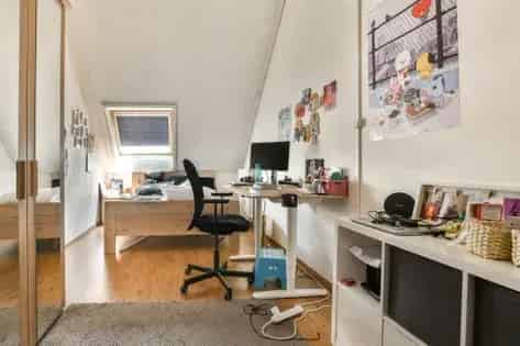 4 kamers huis van 126 m² in Almere