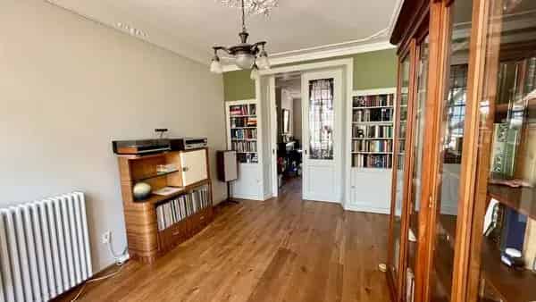Familievilla Den Haag 4 slaapkamers tuin gemeubileerd