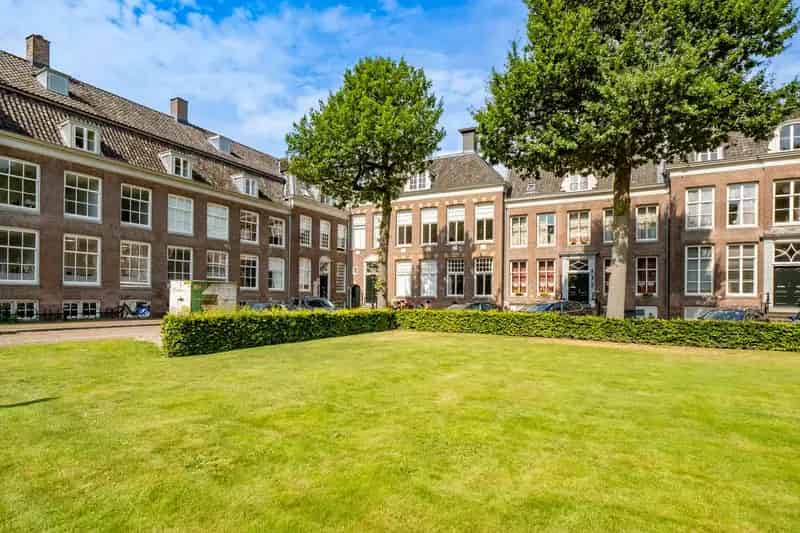 Kantoorruimte te huur Zeist Zusterplein 180m2