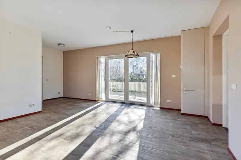 Huis Te Koop , 2, Pastoor van Eijsstraat, Ulestraten, Limburg